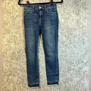 Joe’s Jeans Flawless The Markie Skinny Crop